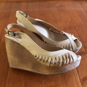 FIEL 😍leather wedges size 8.5
